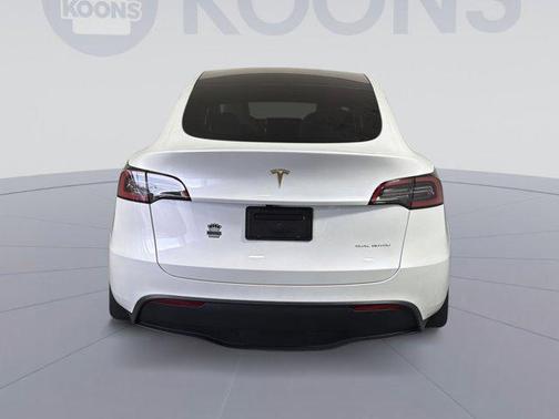 2025 Tesla Model Y Long Range Dual Motor All-Wheel Drive