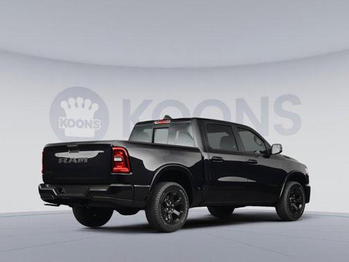 Diamond Black Crystal Pearlcoat 2026 RAM 1500 RHO Crew Cab 4x4 5'7' Box