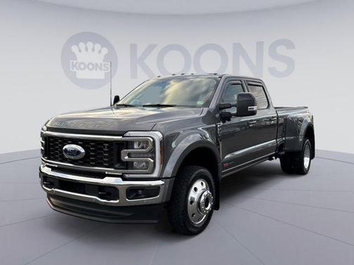 2025 Ford F-450 Lariat
