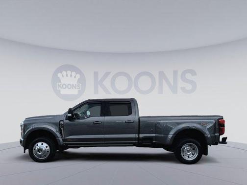 2025 Ford F-450 Lariat