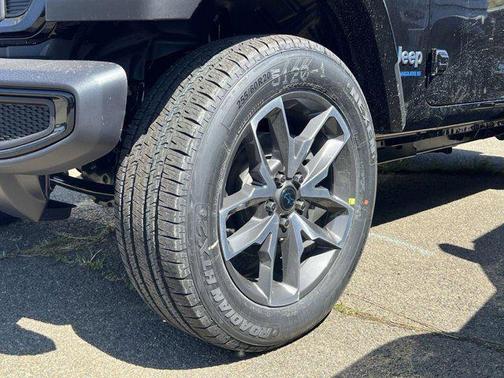 2025 Jeep Wrangler 4xe Sport S