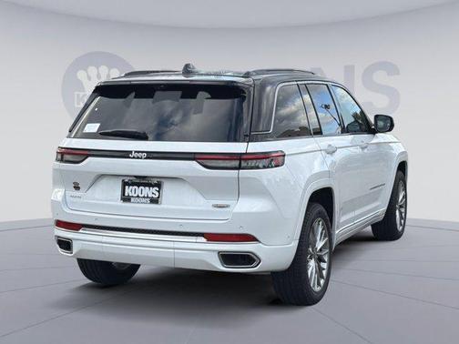 2025 Jeep Grand Cherokee Summit