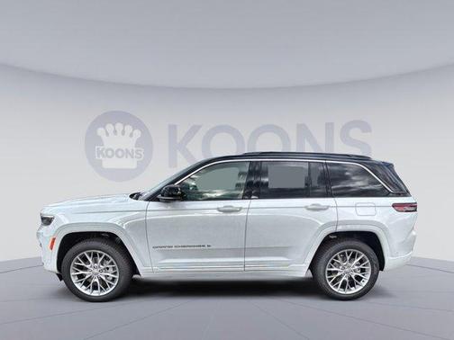 2025 Jeep Grand Cherokee Summit