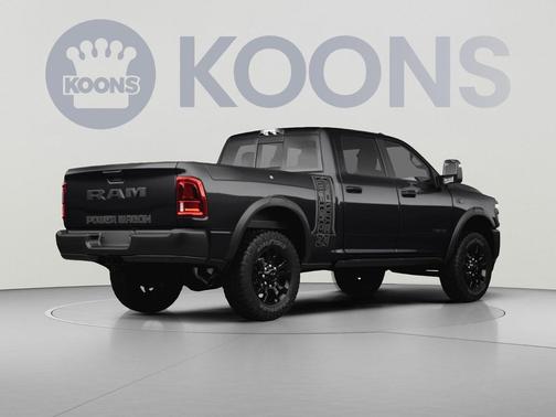 Diamond Black Crystal Pearlcoat 2027 RAM 2500 Black Express
