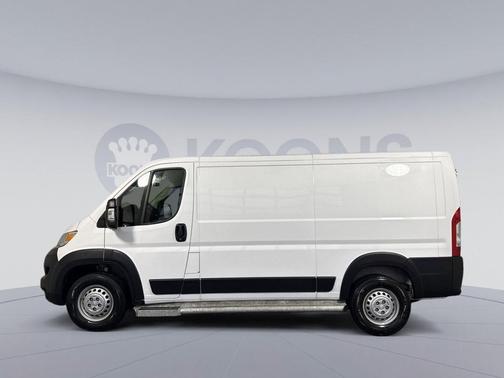 Bright White Clearcoat 2025 RAM ProMaster 2500 Tradesman