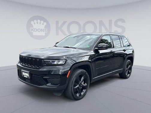 2023 Jeep Grand Cherokee Altitude