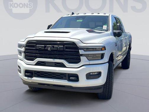 2025 RAM 2500 Laramie Crew Cab 4x4 6'4' Box