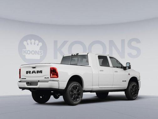 2026 RAM 2500 Tradesman Crew Cab 4x4 6'4' Box