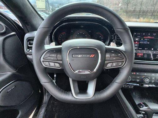 DB Black Clearcoat 2026 Dodge Durango GT Premium HEMI V8 AWD