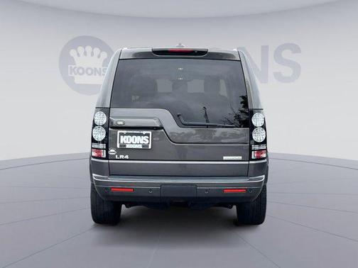 2016 Land Rover LR4 Base