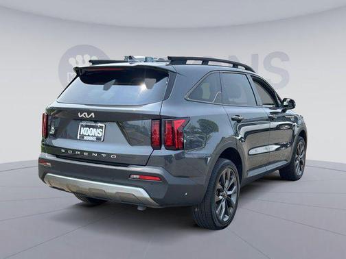 2022 Kia Sorento EX