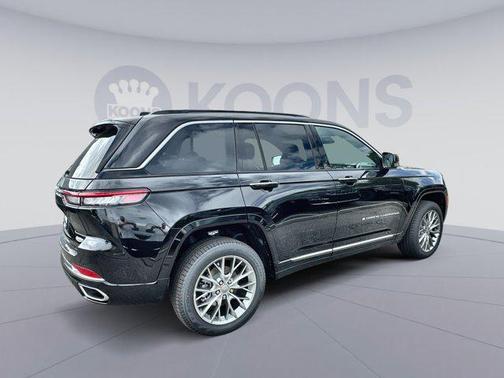 2025 Jeep Grand Cherokee Summit