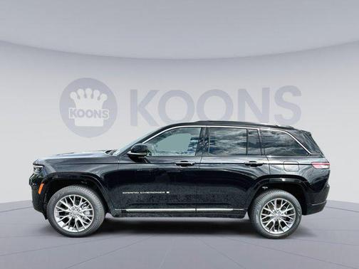 2025 Jeep Grand Cherokee Summit