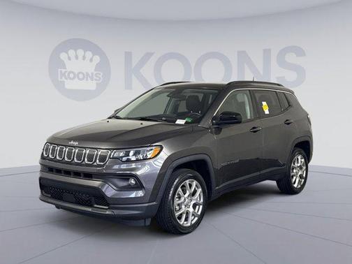2022 Jeep Compass Latitude Lux