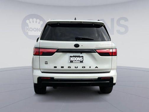2024 Toyota Sequoia Platinum