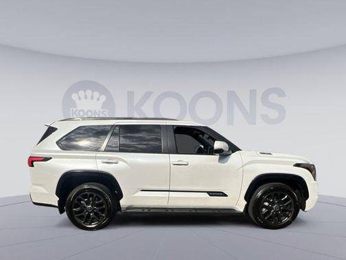 2024 Toyota Sequoia Platinum