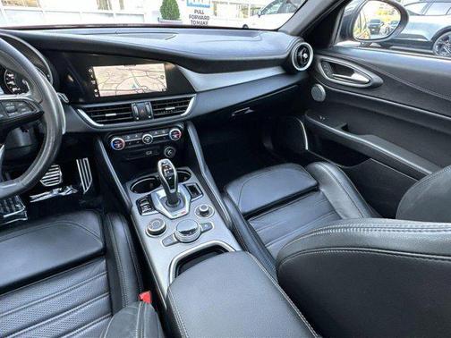 2020 Alfa Romeo Giulia Ti Sport
