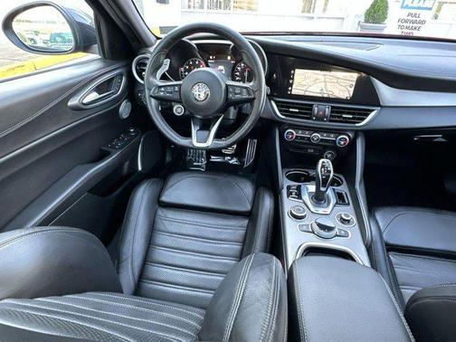 2020 Alfa Romeo Giulia Ti Sport