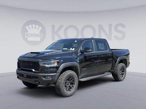 Diamond Black Crystal Pearlcoat 2026 RAM 1500 RHO Crew Cab 4x4 5'7' Box