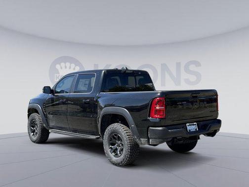 Diamond Black Crystal Pearlcoat 2026 RAM 1500 RHO Crew Cab 4x4 5'7' Box