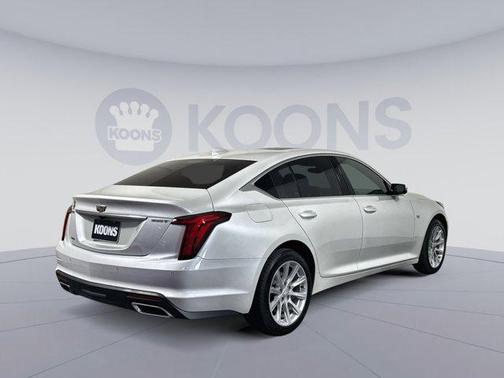 2024 Cadillac CT5 Luxury