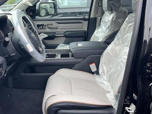 2025 RAM 1500 ST