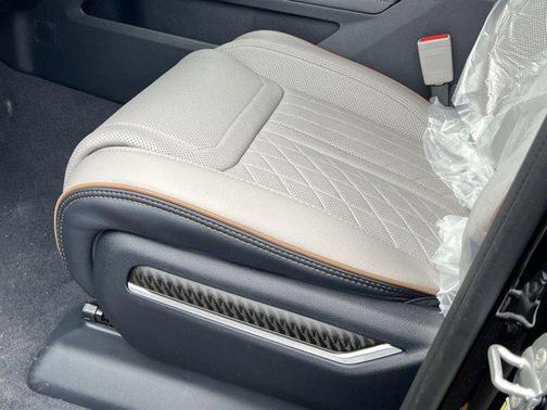 2025 RAM 1500 ST