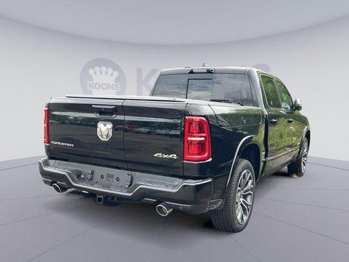 2025 RAM 1500 ST