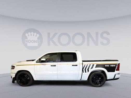 Bright White Clearcoat 2026 RAM 1500 Big Horn/Lone Star