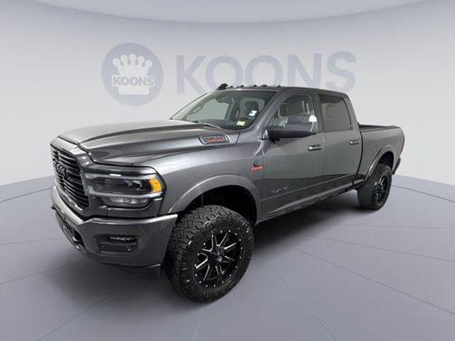 2022 RAM 2500 Laramie Crew Cab 4x4 6'4' Box