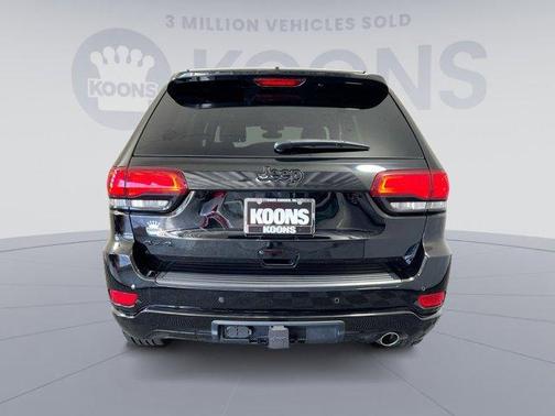 Photo 4 of 26 of 2020 Jeep Grand Cherokee Altitude