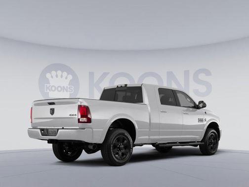 2018 RAM 2500 Laramie Crew Cab 4x4 6'4' Box