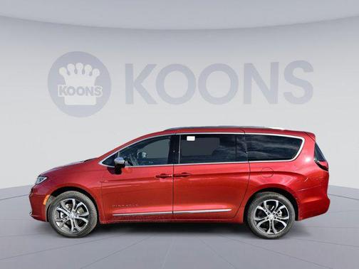 2026 Chrysler Pacifica L