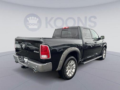 Brilliant Black Crystal Pearlcoat 2016 RAM 1500 Longhorn