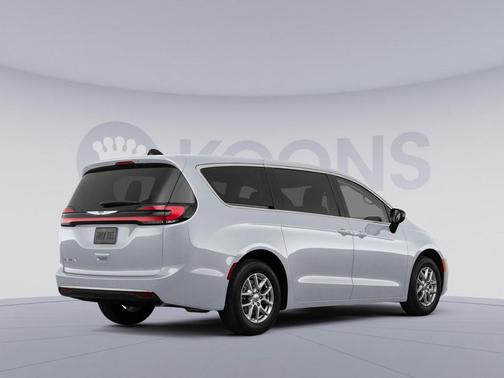 Silver Mist Clearcoat 2024 Chrysler Pacifica Limited