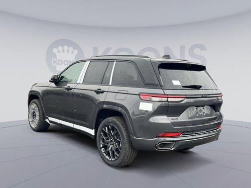 2025 Jeep Grand Cherokee Summit