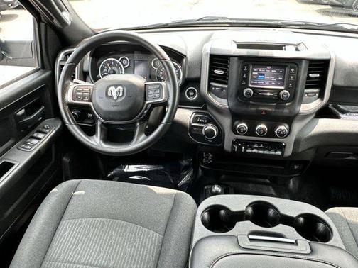 2021 RAM 2500 Tradesman Crew Cab 4x4 8' Box