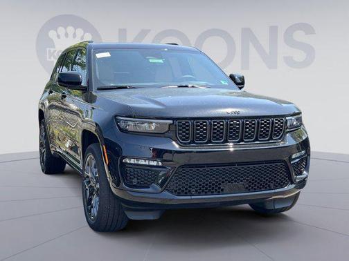 2025 Jeep Grand Cherokee Summit