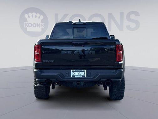 Diamond Black Crystal Pearlcoat 2026 RAM 1500 RHO Crew Cab 4x4 5'7' Box