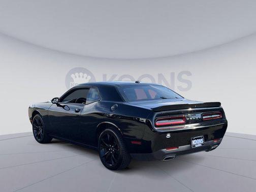 2018 Dodge Challenger SXT