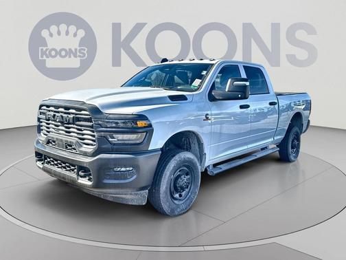 Bright White Clearcoat 2026 RAM 2500 Tradesman Crew Cab 4x4 6'4' Box