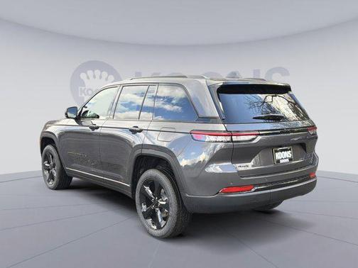 2025 Jeep Grand Cherokee Altitude