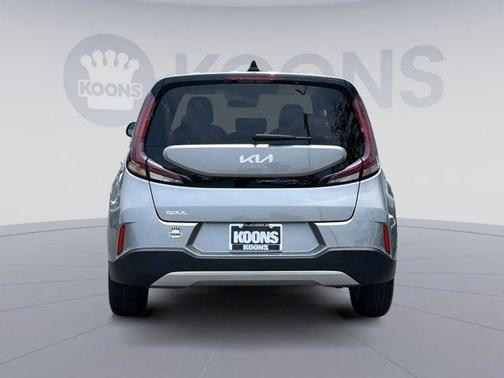 2024 Kia Soul LX