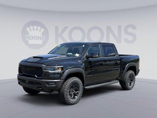 Diamond Black Crystal Pearlcoat 2026 RAM 1500 RHO Crew Cab 4x4 5'7' Box