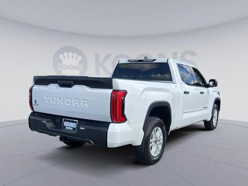 2022 Toyota Tundra SR5