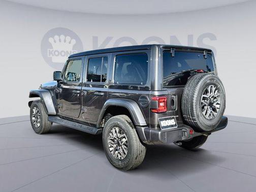 2026 Jeep Wrangler 4-Door Sahara 4x4