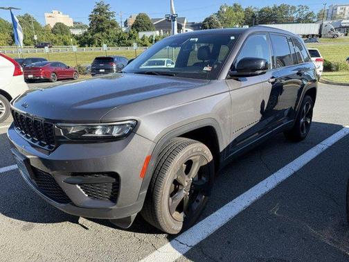 2023 Jeep Grand Cherokee Altitude