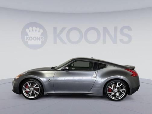 Gun Metallic 2013 Nissan 370Z Touring