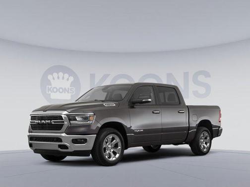 Granite Crystal Metallic Clearcoat 2019 RAM 1500 Big Horn