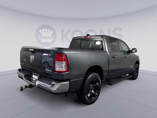 Granite Crystal Metallic Clearcoat 2019 RAM 1500 Big Horn